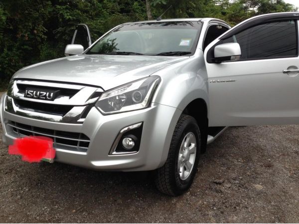 All new D-max ปี 60 hilander 1.9 รูปที่ 0